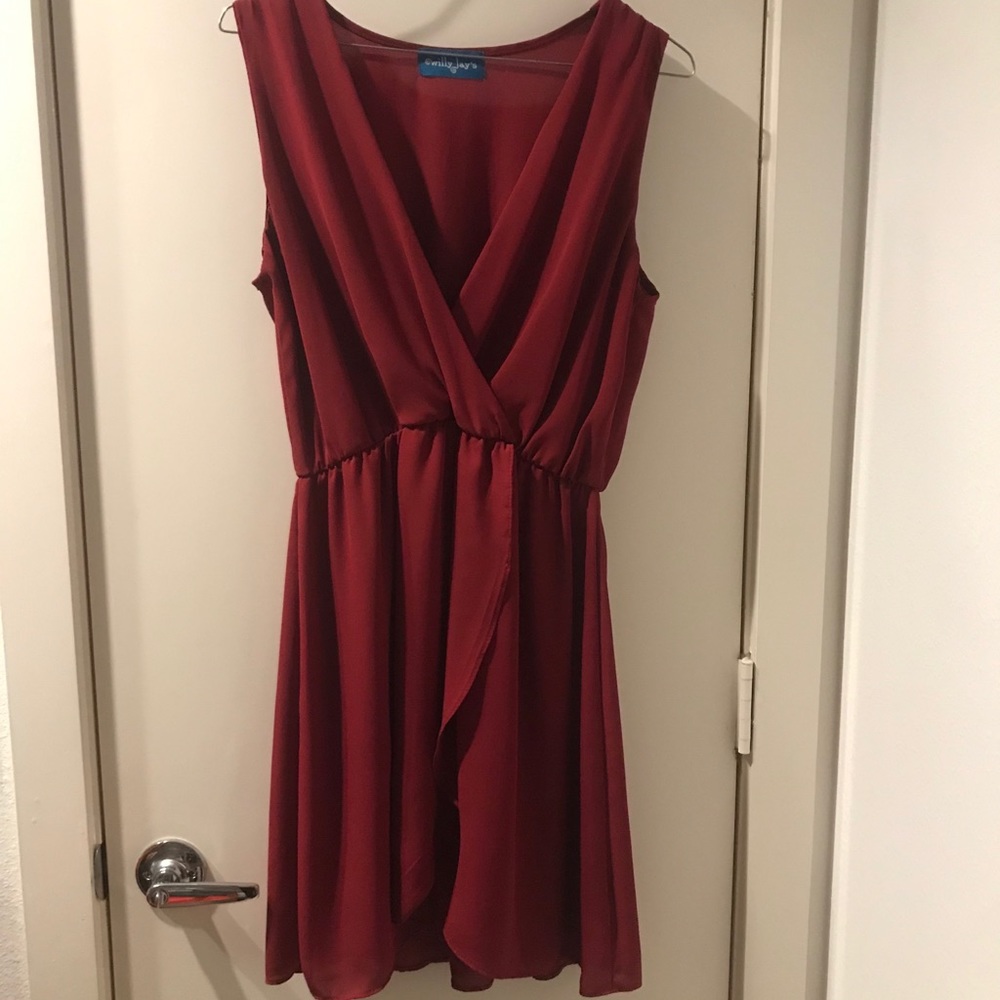 ✨2/$10 | Willy Jay’s V-neck dress